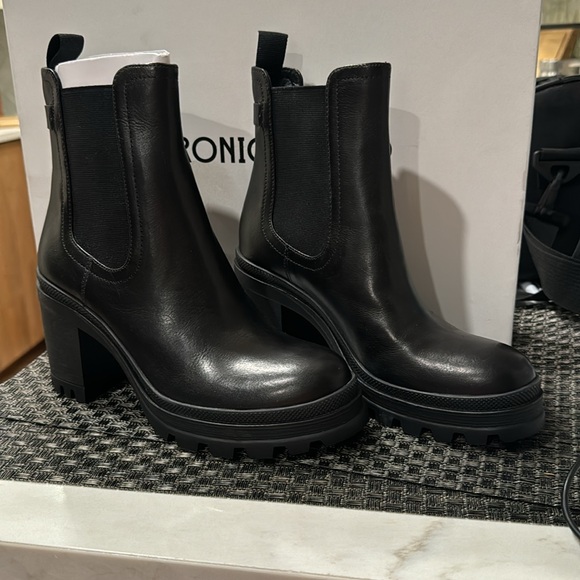 Veronica Beard Ankle Boots-Winnie, Black LE;Size 6 - Picture 5 of 7